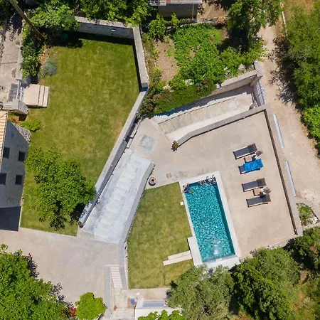 Villa Siora Tanto Rustic *