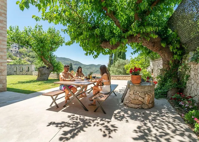 Siora Tanto Rustic Villa Exanthia